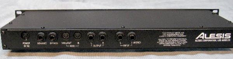 Picture of Alesis Quadraverb multi-effects processor. sn QV1122440.