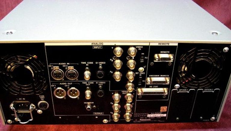 Picture of Panasonic AJ-D640P DVC Deck, Low Hours