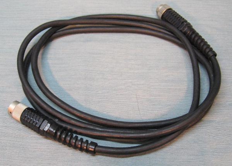 Picture of Camera Cable, 14 Pin Male to 30 Pin Female, by Hirakawa.