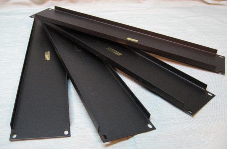 Picture of Rack Blank 2RU, Solid, Black