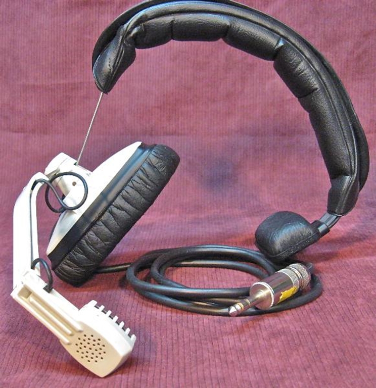 Picture of Beyer Dynamic DT 108.4 Headsets