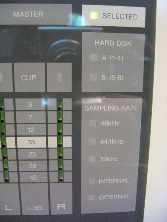 Picture of Roland DM80-8 Disk Recorder