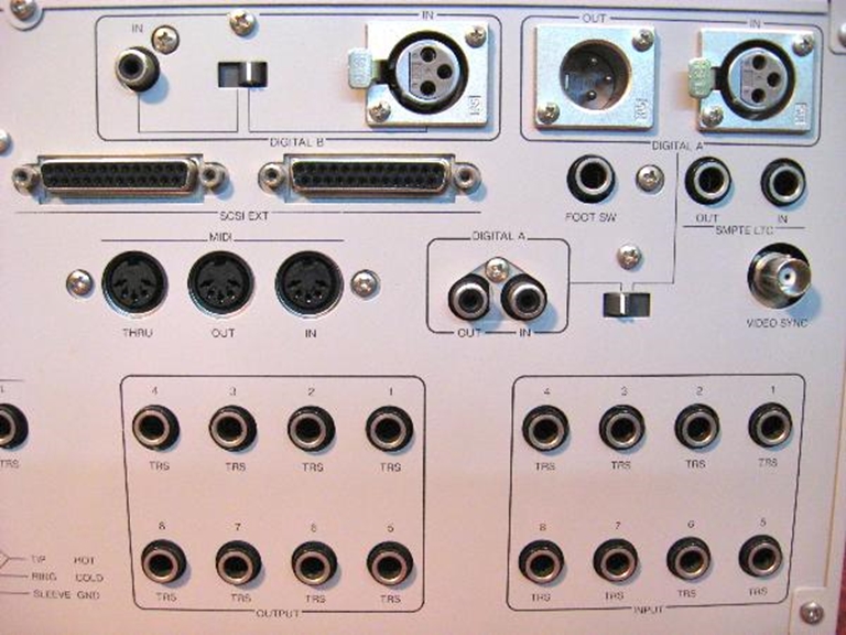Picture of Roland DM80-8 Disk Recorder