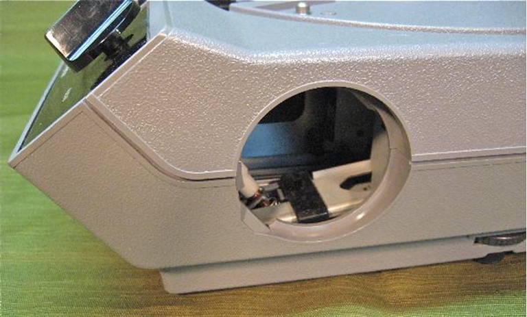 Picture of Kodak Ektagraphic III E 35mm Slide Projector