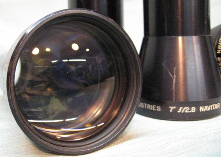 Picture of Navitar 7" f:2.8 Slide projection Lens