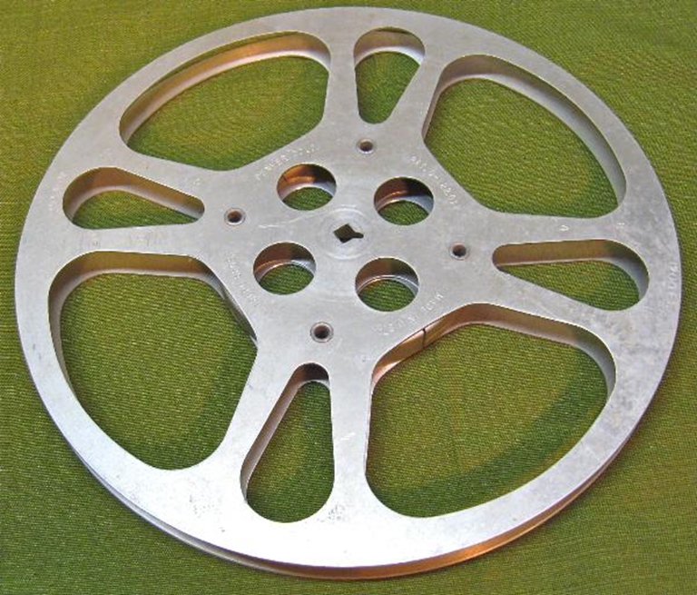 Picture of 16 MM film Reels 1200' Aluminum