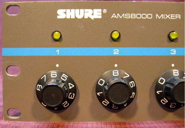 Picture of Shure AMS8000 rackmount automatic mic mixer