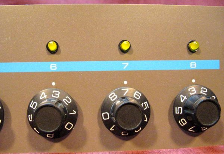 Picture of Shure AMS8000 rackmount automatic mic mixer