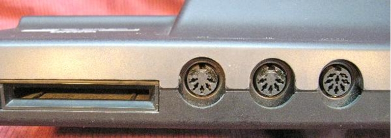 Picture of Yamaha RX8 Drum Machine