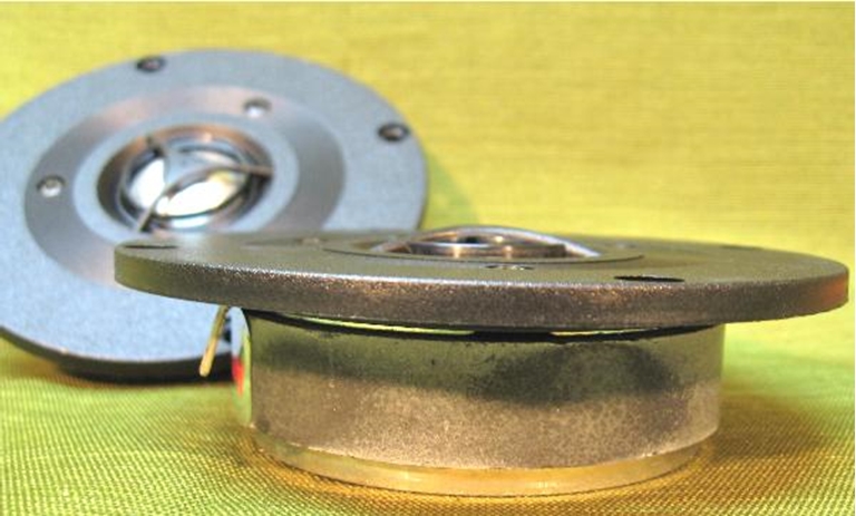 Picture of Vifa D25AG 1" Aluminum Dome Tweeters, Pair.