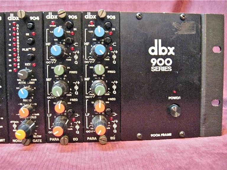 Picture of DBX 900 Frame with 903, 904 and 905 modules