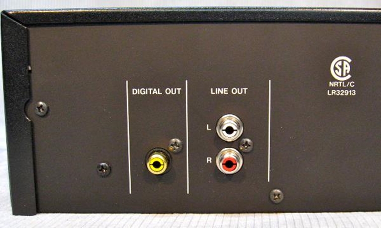 Picture of Tascam CD-160 CD player