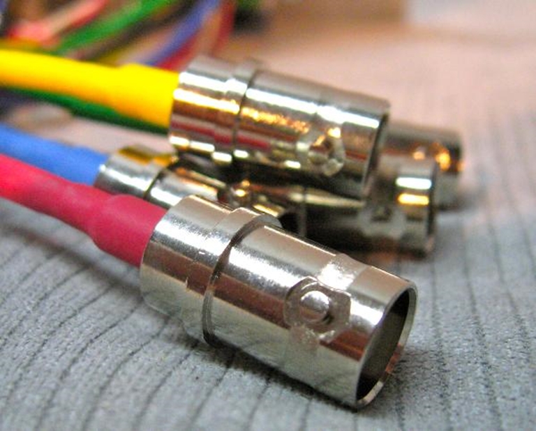 Picture of Extron DAV DAS MAAP  Modules with Wall plate