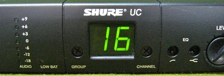 Picture of Shure UC Wireless Microphone Package