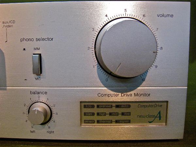 Picture of Technics SU-V707 Integrated Amplifier