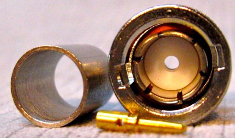 Picture of Kings KC 2025-58-9, 75Ω Male BNC Plugs