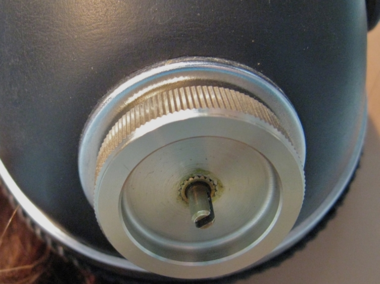 Picture of Pioneer SE-505 Stereo Headphones, 2/2