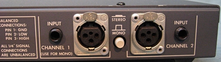 Picture of symetrix A-220 Stereo Power amplifier