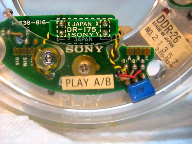 Picture of Sony D2 DDR-26R Head Assembly, NOS?
