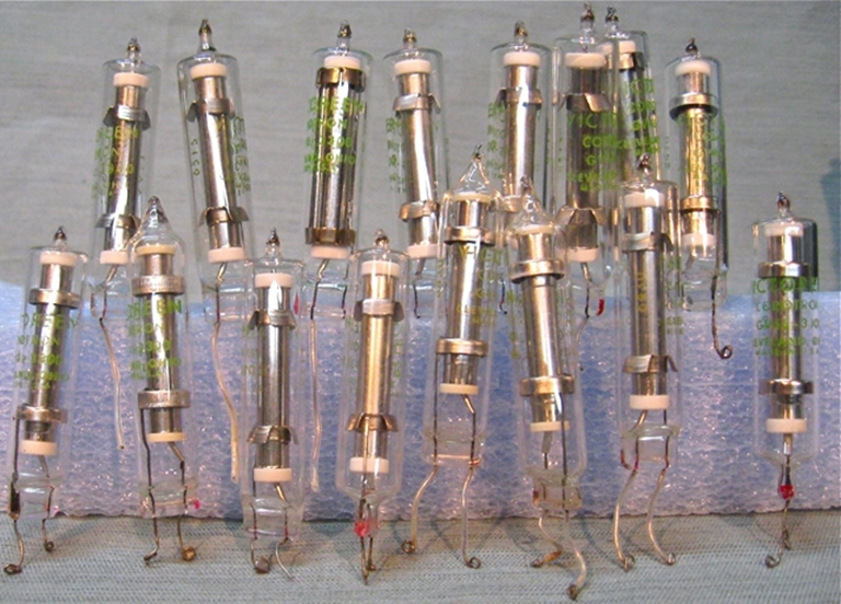 Picture of Lot of  Victoreen GV4S-3300 Tubes