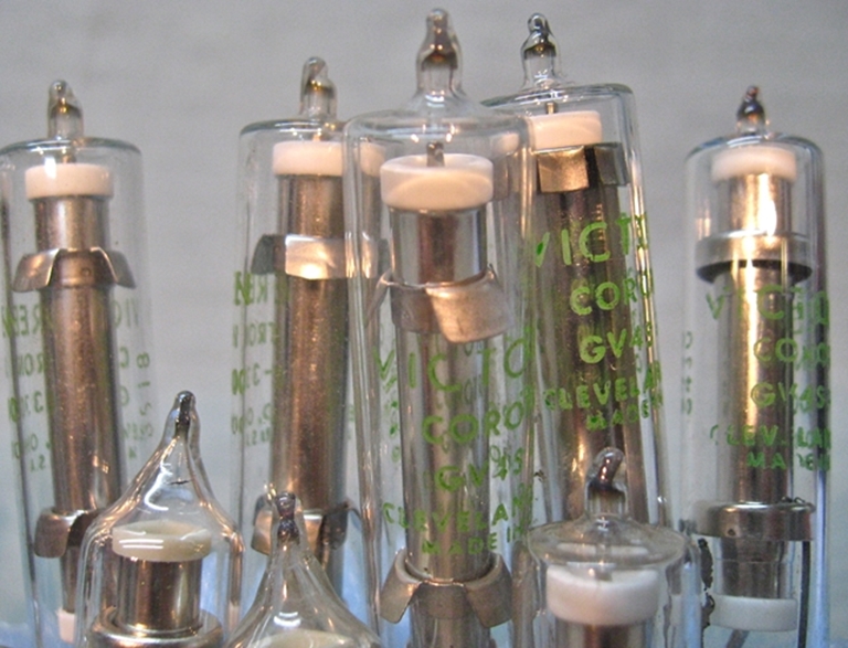 Picture of Lot of  Victoreen GV4S-3300 Tubes