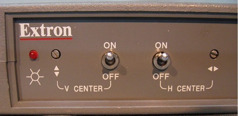 Picture of Extron RGB 120 9 Pin Analog to RGBHV video