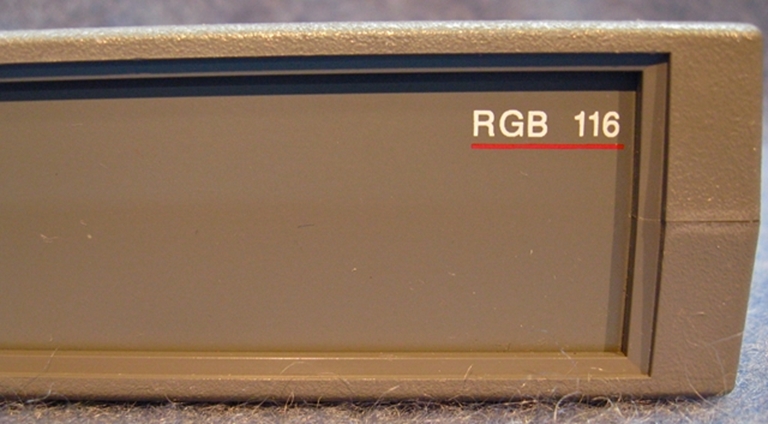Picture of Extron RGB 116 9 Pin Analog to RGBs video