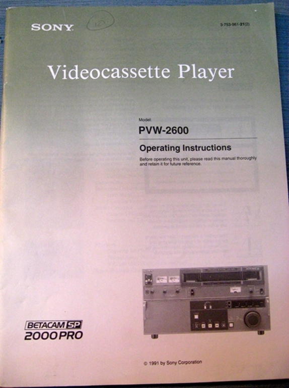 Picture of Sony PVW-2600 Operating Instructions Manual 