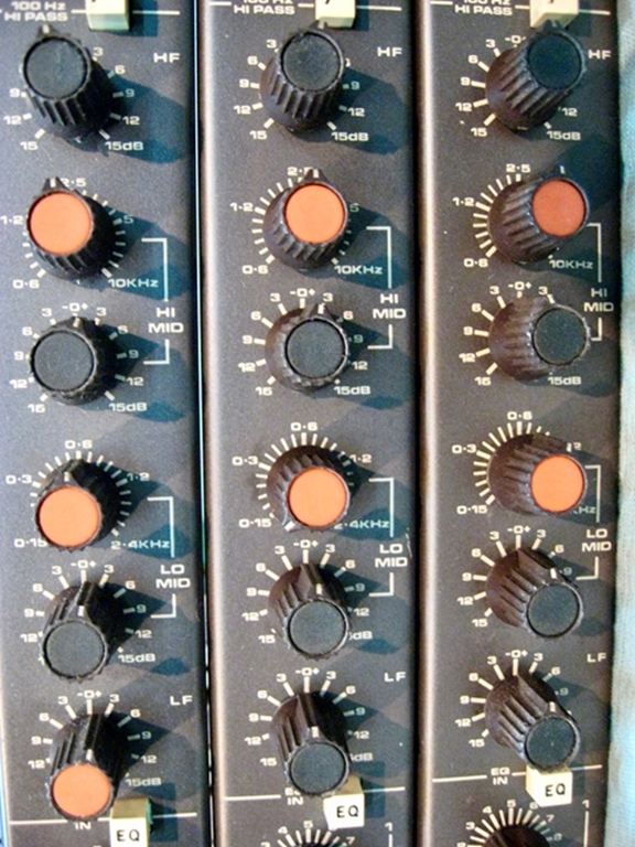 Picture of Soundcraft 800B 8011 Channel Strips