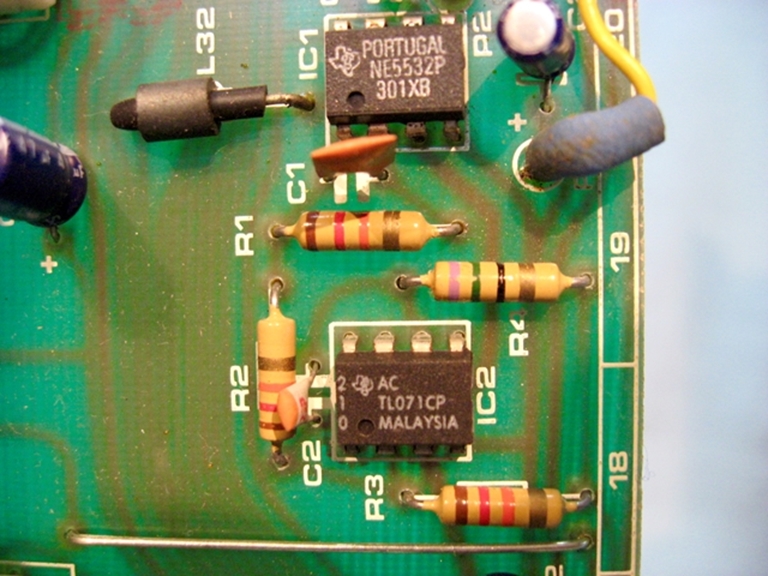 Picture of Soundcraft 800B 8013 Submaster Strips