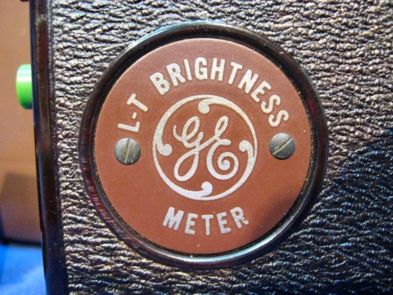 Picture of GE Luckiesh-Taylor Brightness Meter