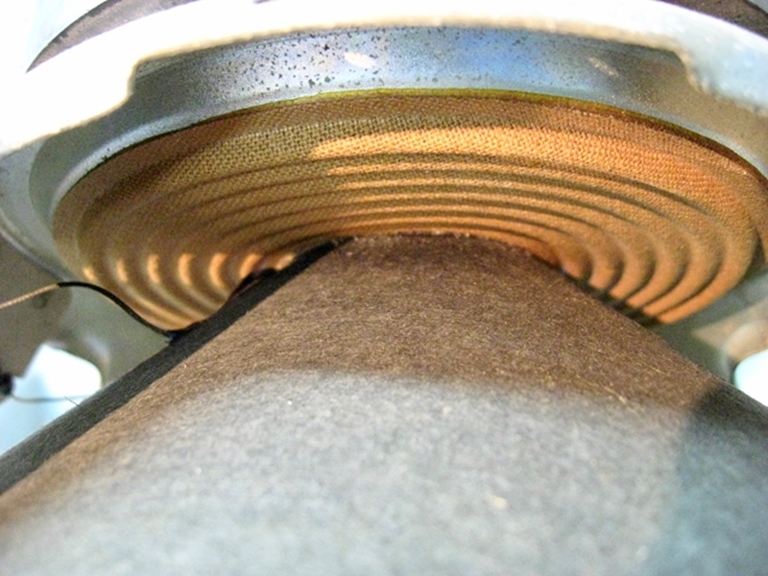 Picture of Celestion G12-65 12", 16Ω speaker