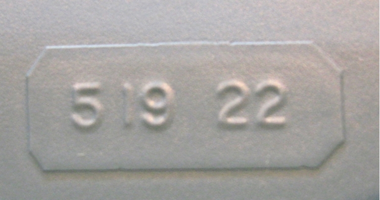 Picture of Tektronix 154-0525-10, CRT, NOS, original packing.