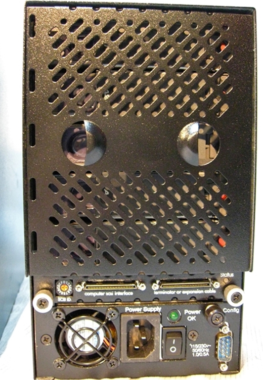Picture of Medéa 5 disk Raid Array, Model 5/320 RTR