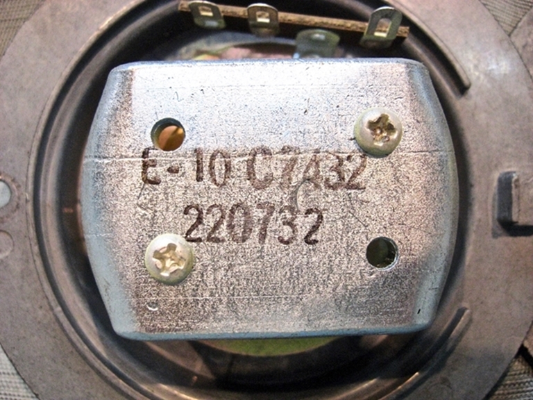 Picture of Jensen E-10 C7432 Sono-Dome Ultra-Tweeter Pair.