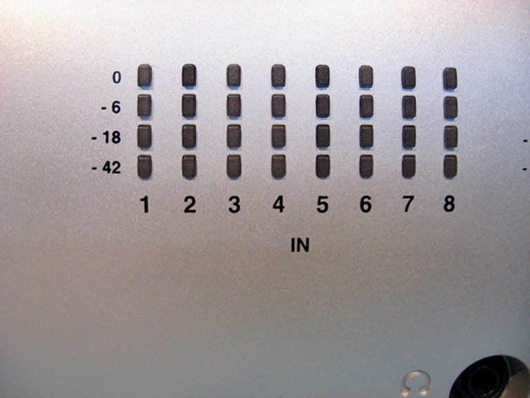 Picture of Avid Adrenaline Rack mount BoB interface, sn YQJ443191
