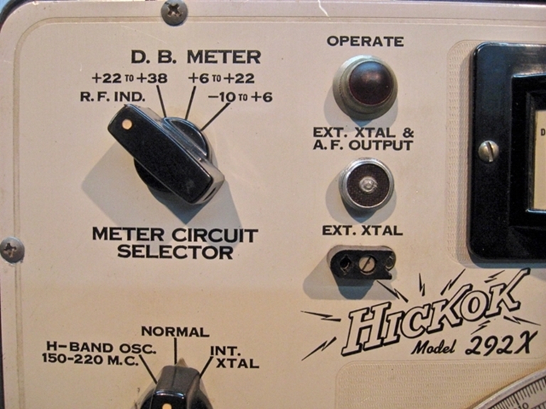 Picture of Hickok 292X Crystal Controlled Microvolt Generator.SOLD.