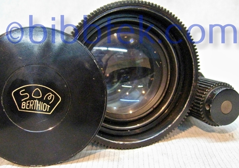 Picture of SOM Berthiot Television Zoom Lens.
