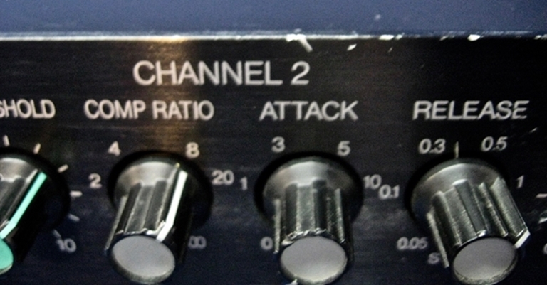 Picture of Yamaha GC2020BII 2 channel Compressor/Limiter