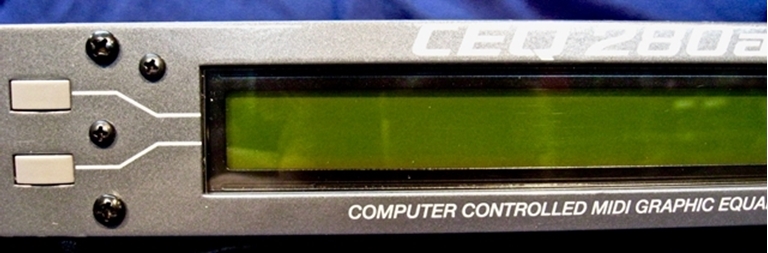 Picture of Peavy CEQ280a for PA or Instrument use.