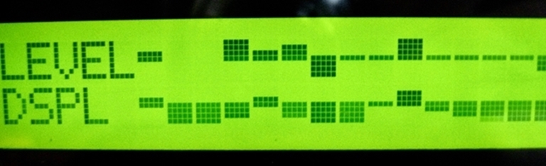 Picture of Peavy CEQ280a for PA or Instrument use.