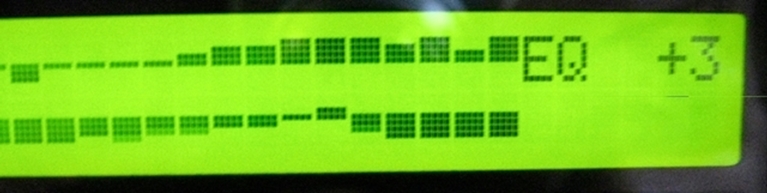 Picture of Peavy CEQ280a for PA or Instrument use.