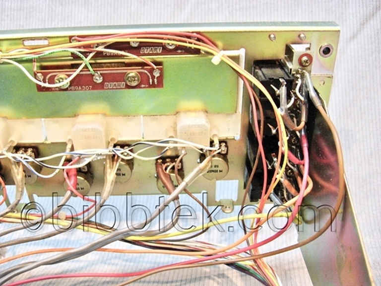 Picture of Otari MX5050-BQ Amplifier Chassis, with Meters.