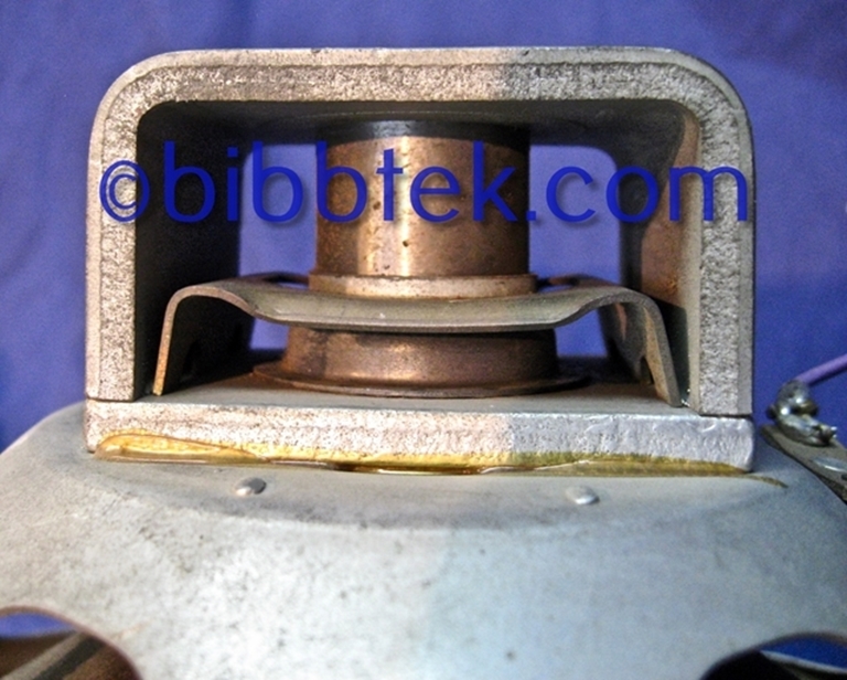 Picture of RCA Model 112S1 12" speakers, price is for pair.