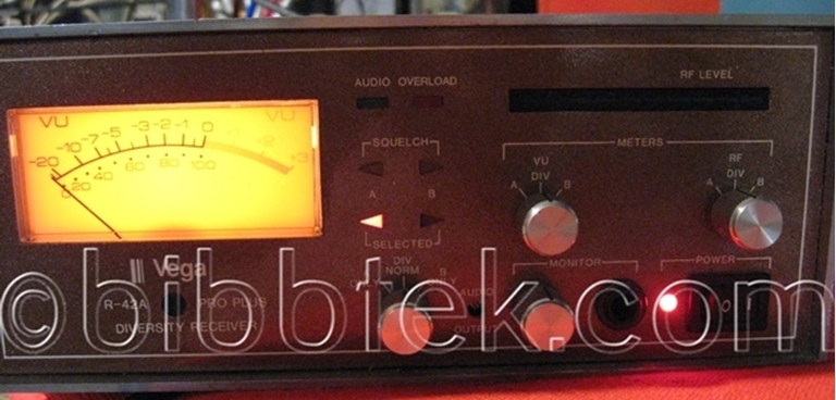 Picture of Vega R-42 A Pro Plus Diversity Receiver Dynex III  sn7490DIII