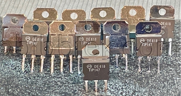 Picture of Motorola TIP147 Transistors