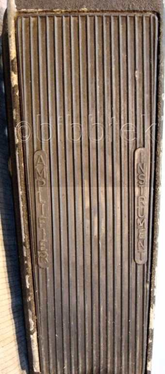 Picture of Vox Cry baby Vintage Wah pedal. sn1636786.