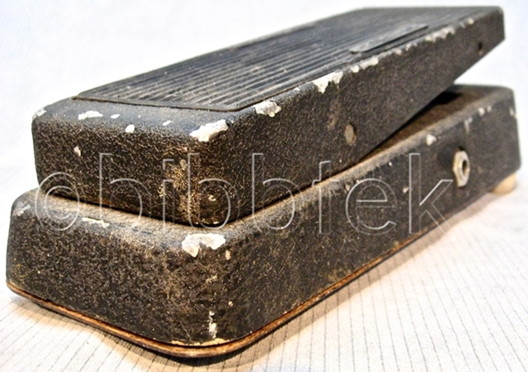 Picture of Vox Cry baby Vintage Wah pedal. sn1636786.