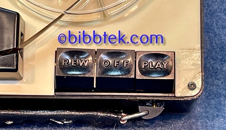 Picture of Lafayette R-K152 4 Transistor Reel to Reel.