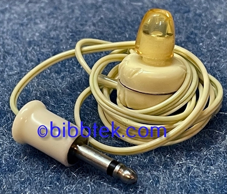 Picture of Lafayette R-K152 4 Transistor Reel to Reel.